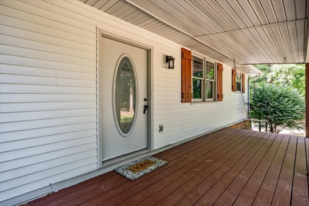 10808 Missionary Ridge Road Bon Aqua TN 37025
