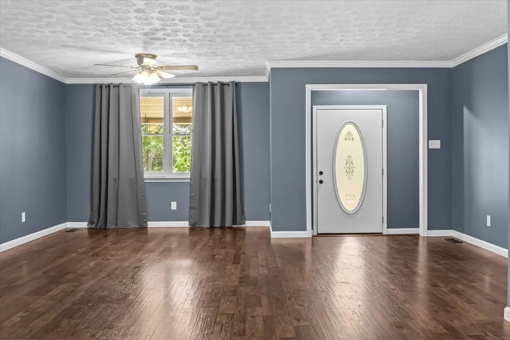 10808 Missionary Ridge Road Bon Aqua TN 37025