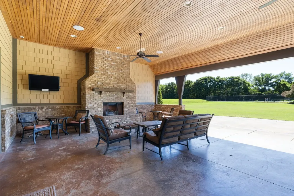 3068 Americus Drive Thompsons Station TN 37179