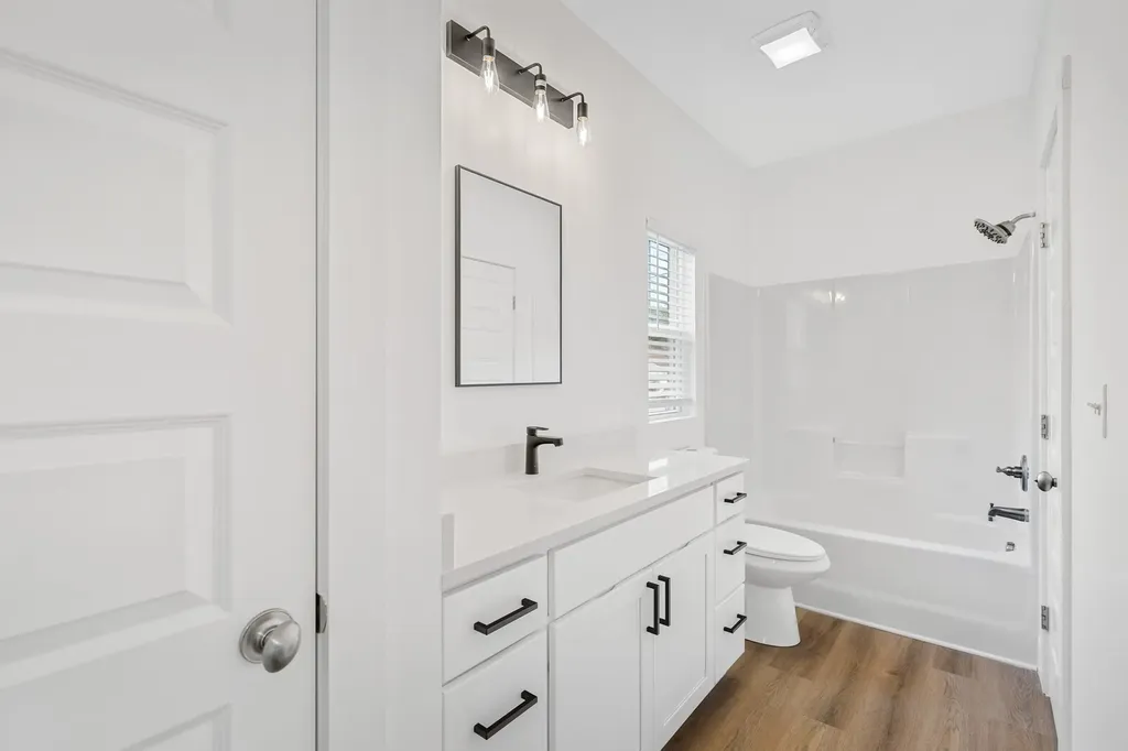 530 Raymond Street Nashville TN 37211