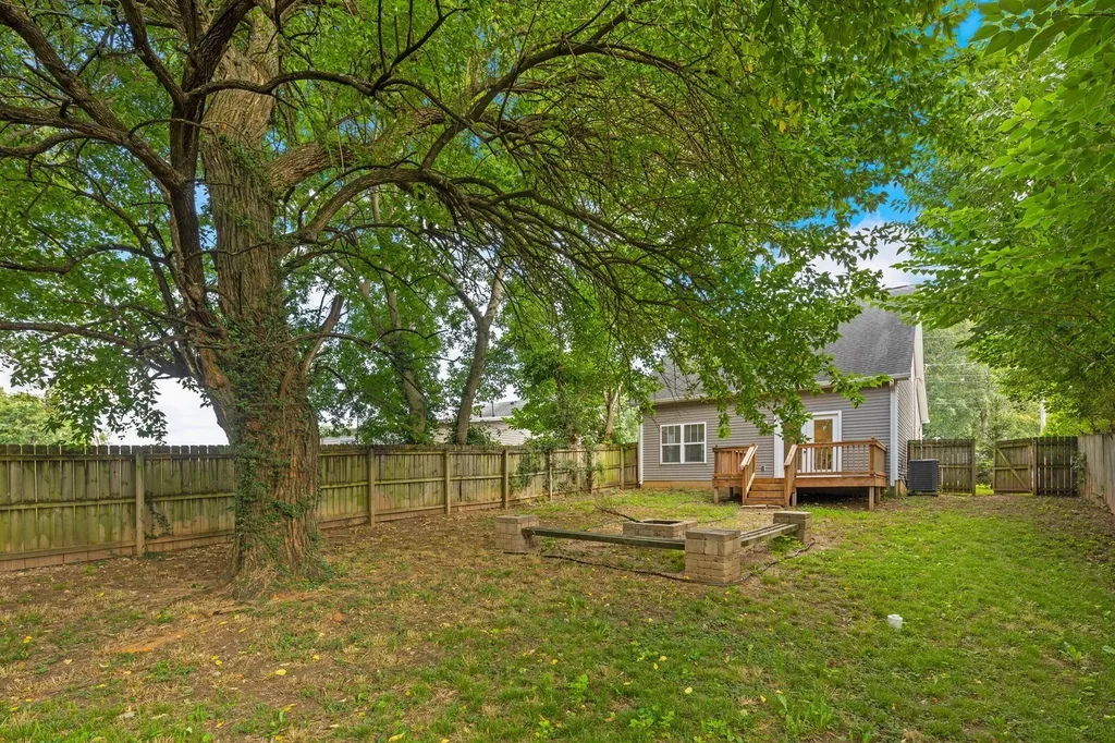 530 Raymond Street Nashville TN 37211