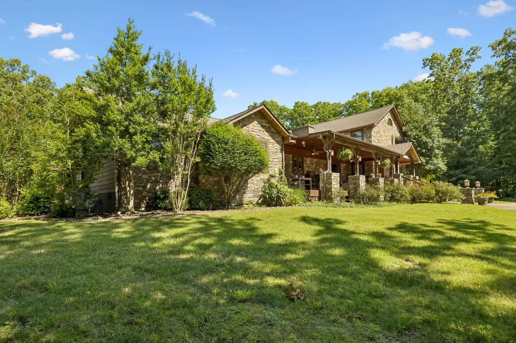 95 Bowman Court Waverly TN 37185