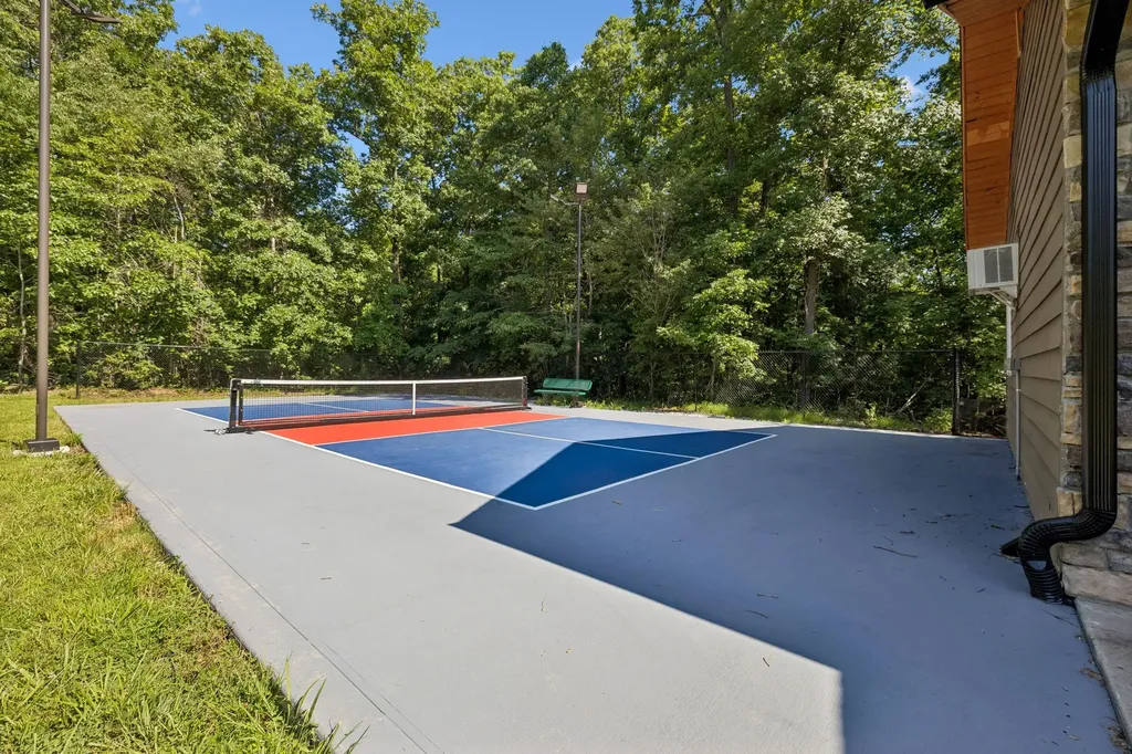 95 Bowman Court Waverly TN 37185