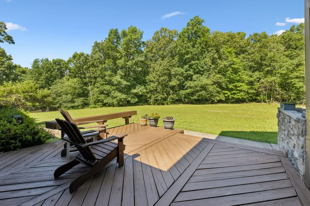 95 Bowman Court Waverly TN 37185
