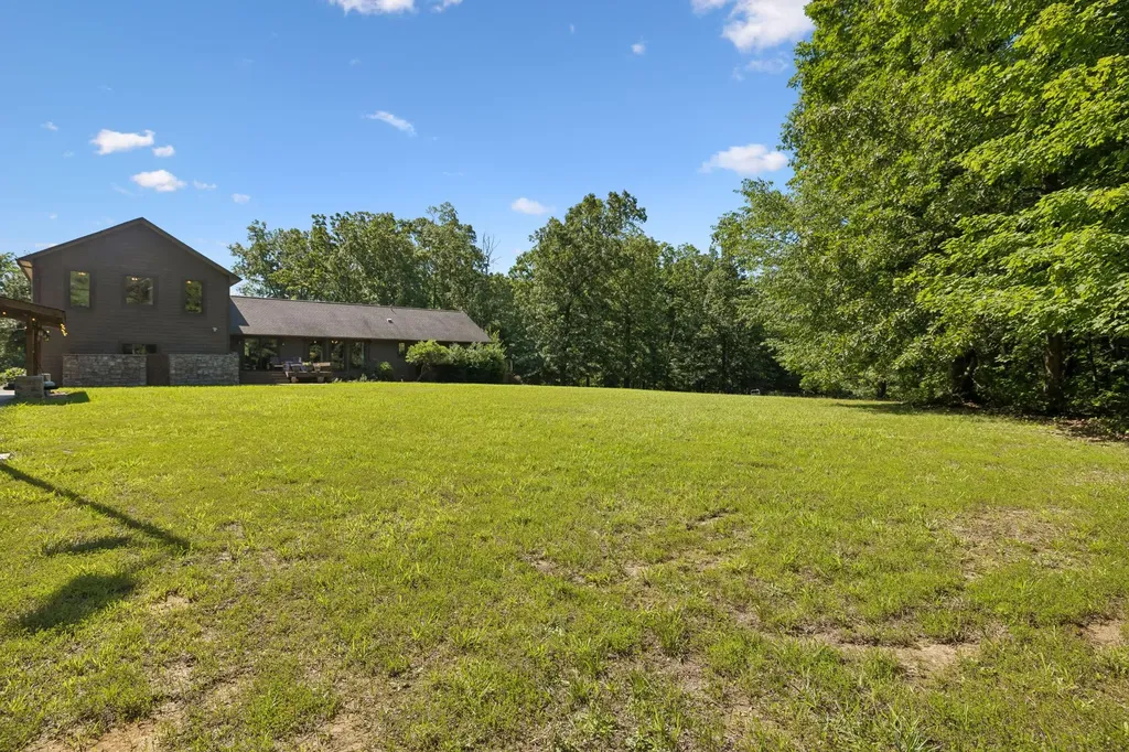 95 Bowman Court Waverly TN 37185