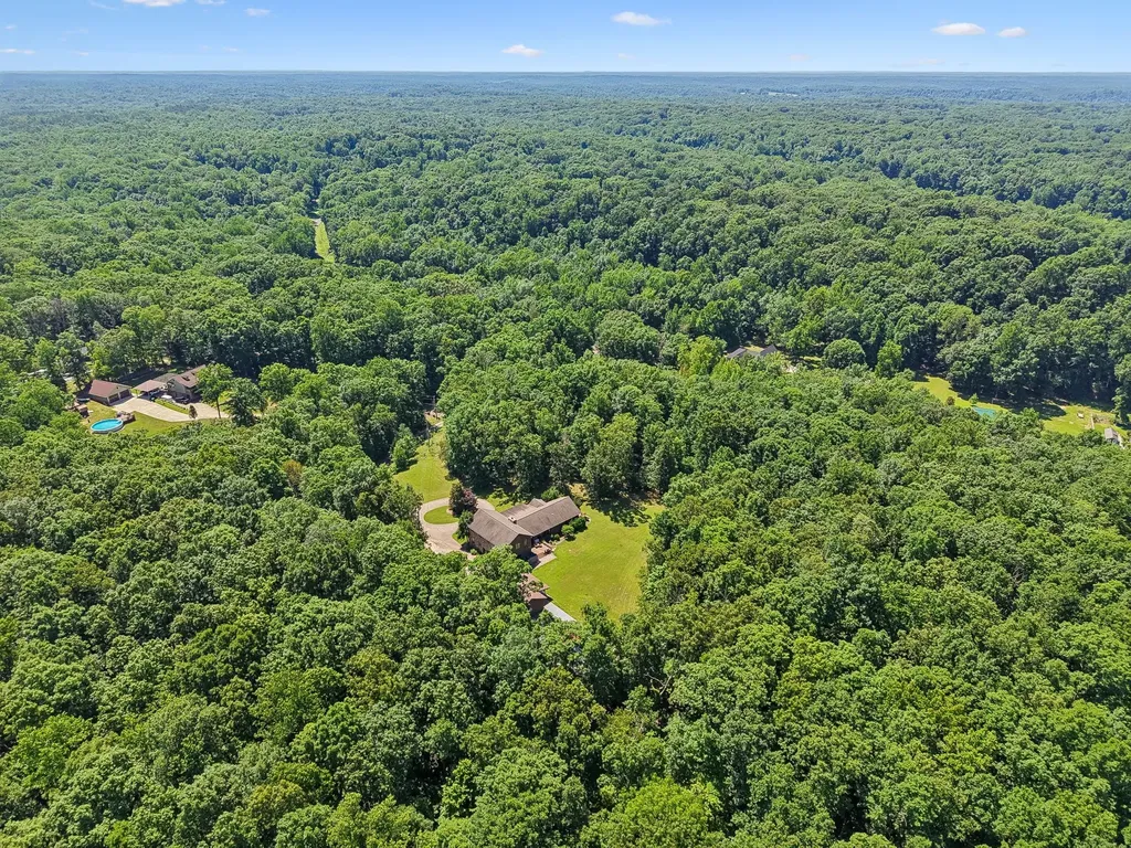 95 Bowman Court Waverly TN 37185