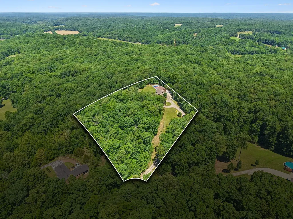 95 Bowman Court Waverly TN 37185