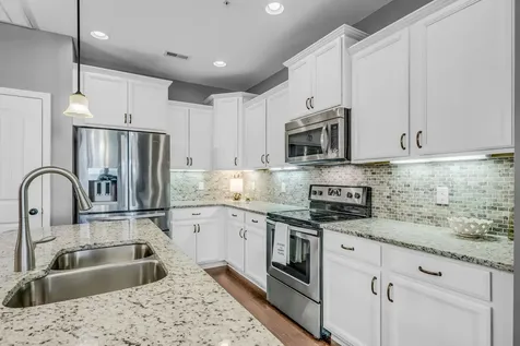 350 Coronado Pvt Circle Hendersonville TN 37075