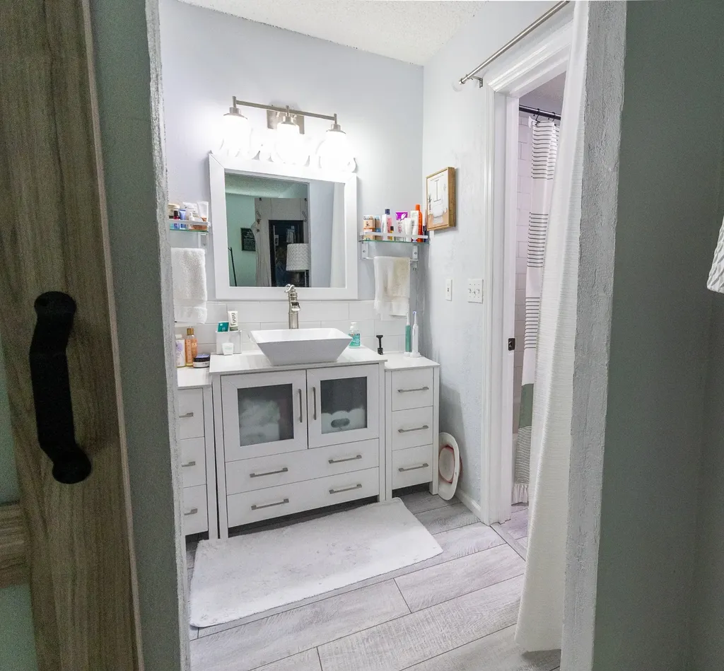 2013 Nashboro Boulevard Nashville TN 37217