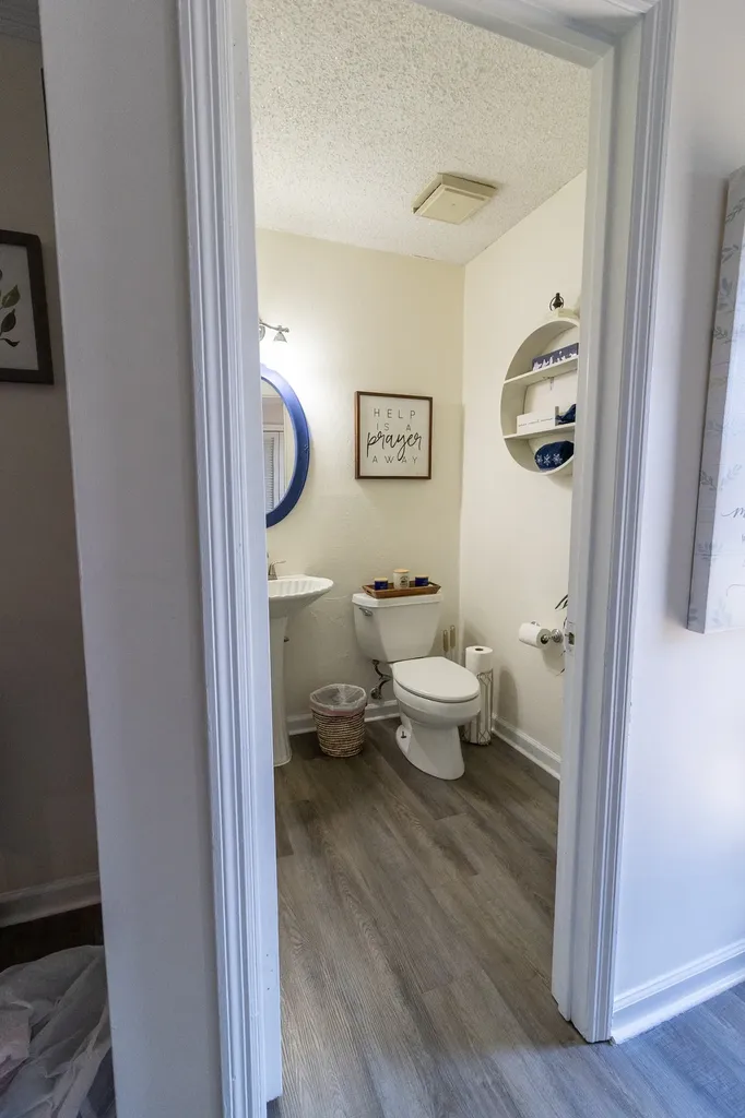 2013 Nashboro Boulevard Nashville TN 37217