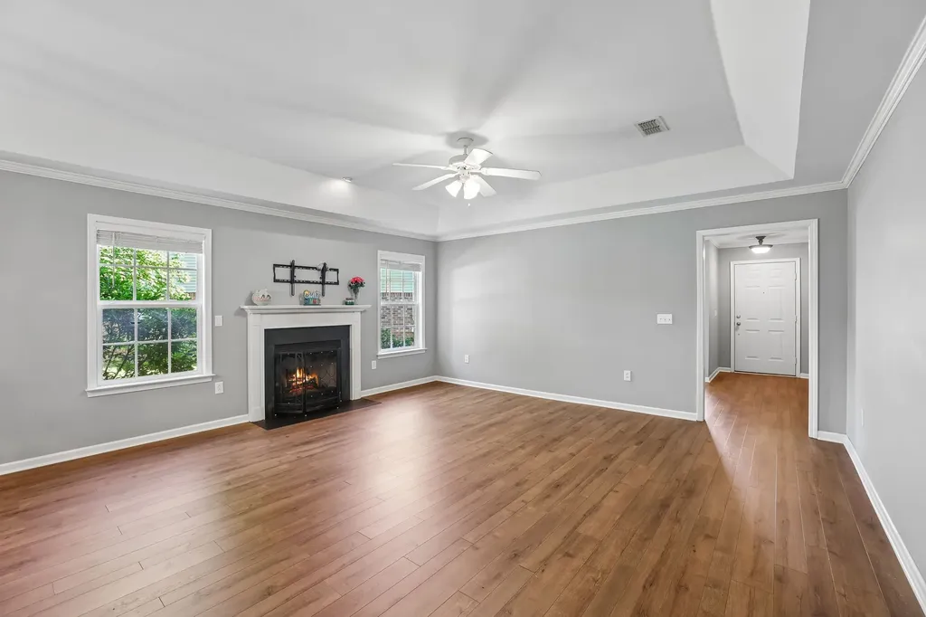 704 Village Green Circle Murfreesboro TN 37128