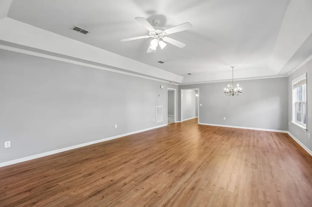 704 Village Green Circle Murfreesboro TN 37128