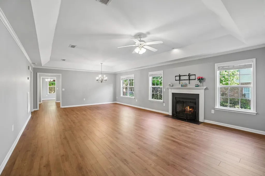 704 Village Green Circle Murfreesboro TN 37128
