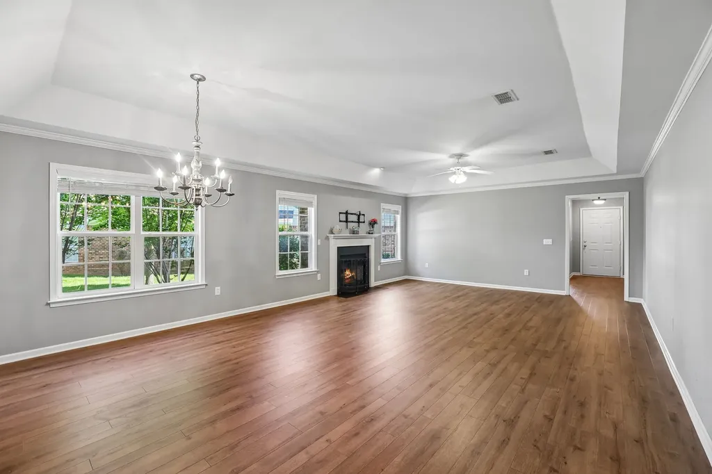 704 Village Green Circle Murfreesboro TN 37128