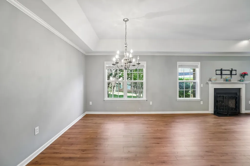 704 Village Green Circle Murfreesboro TN 37128