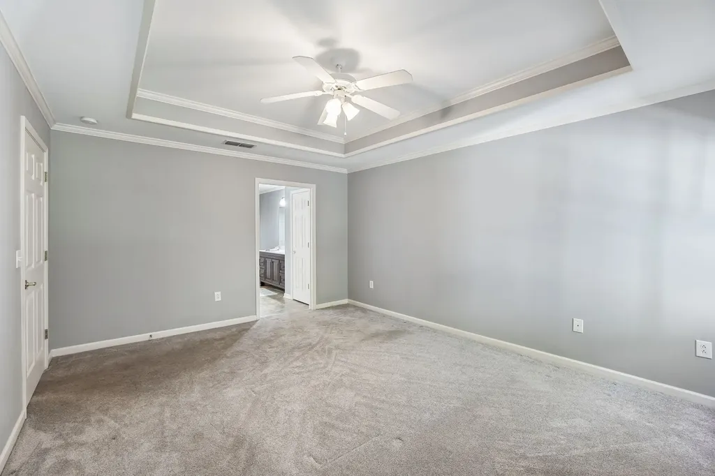 704 Village Green Circle Murfreesboro TN 37128