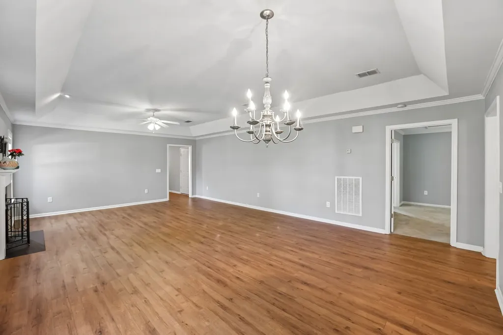 704 Village Green Circle Murfreesboro TN 37128