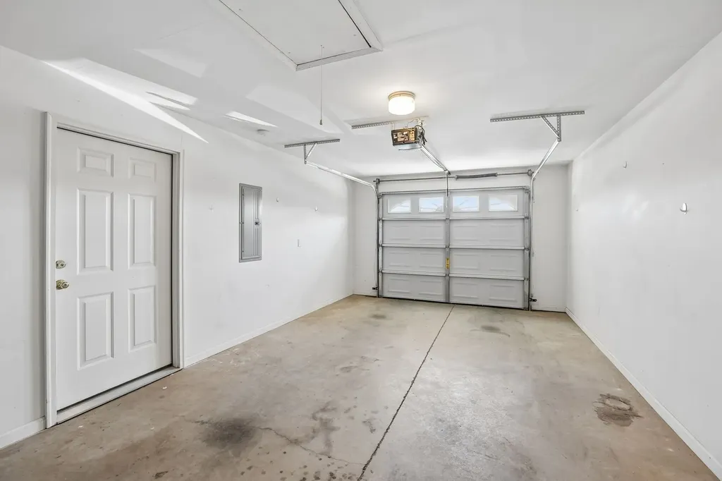 704 Village Green Circle Murfreesboro TN 37128