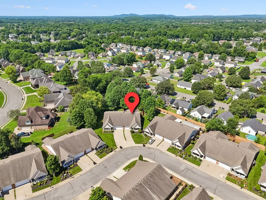 704 Village Green Circle Murfreesboro TN 37128