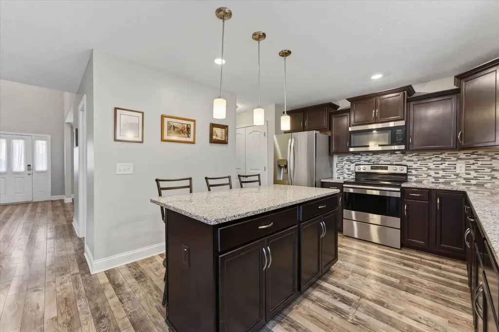 1181 Eagles Bluff Drive Clarksville TN 37040
