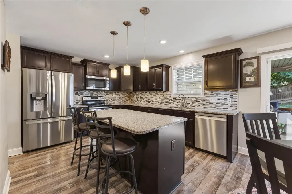 1181 Eagles Bluff Drive Clarksville TN 37040