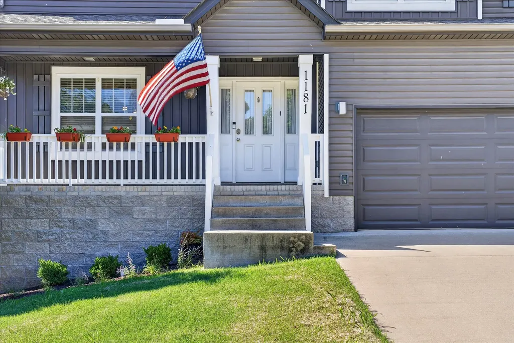 1181 Eagles Bluff Drive Clarksville TN 37040