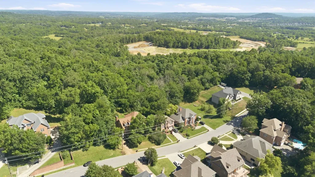 128 Spy Glass Way Hendersonville TN 37075