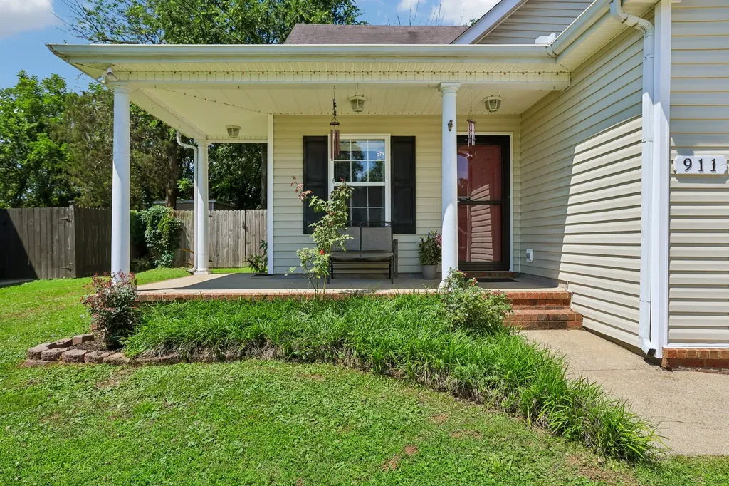 911 Buckhaven Drive Smyrna TN 37167
