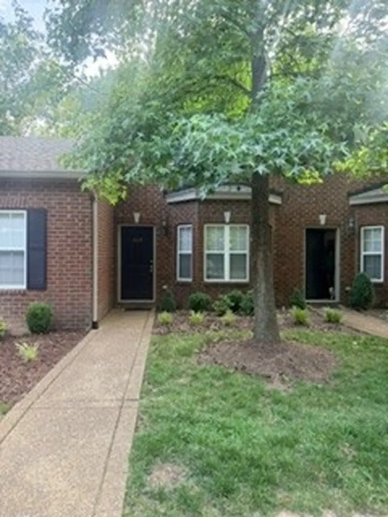 609 Cashmere Drive Thompsons Station TN 37179