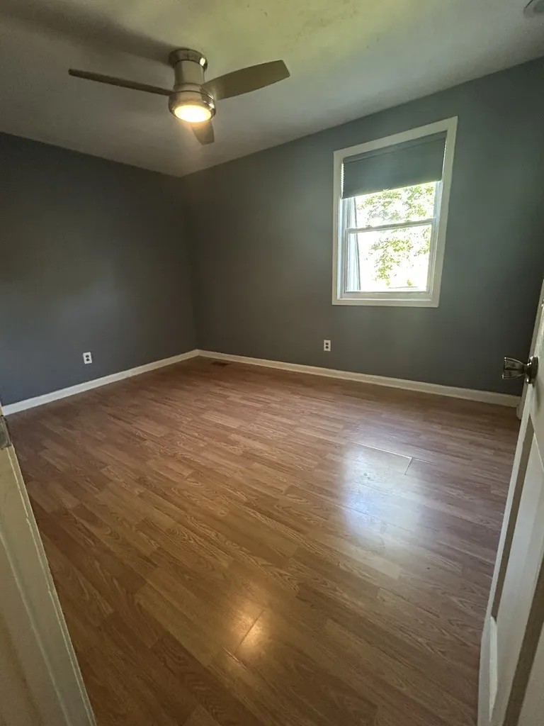 1140 E Main Street Gallatin TN 37066