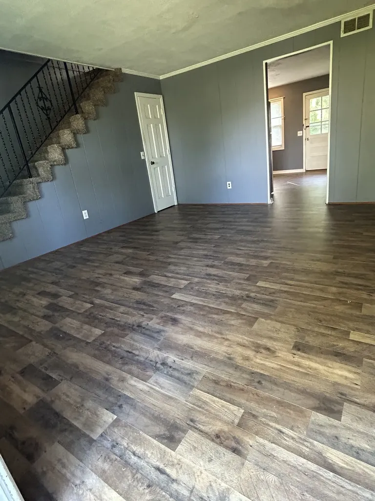 1140 E Main Street Gallatin TN 37066