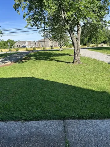 1140 E Main Street Gallatin TN 37066