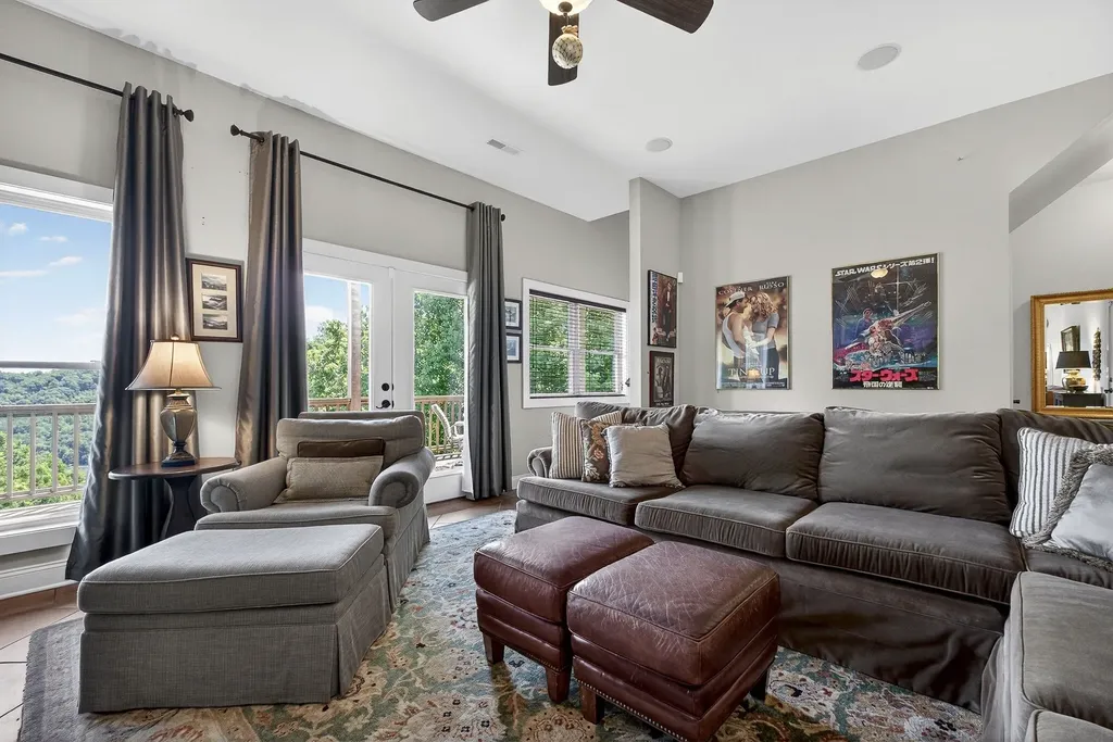 425 Opal Point Drive Smithville TN 37166