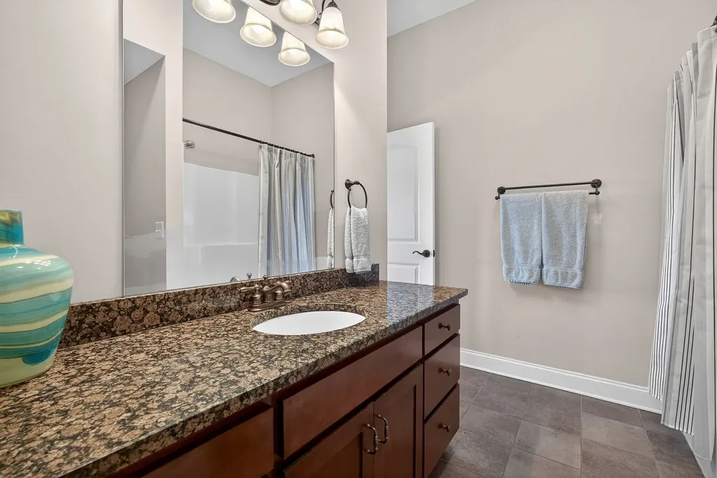 425 Opal Point Drive Smithville TN 37166