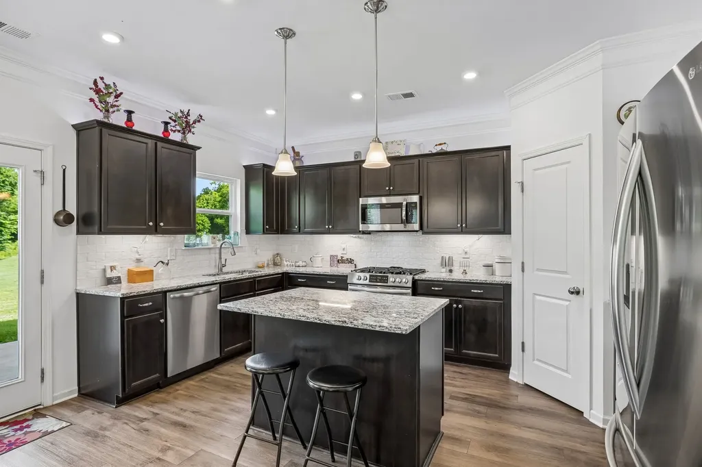 229 Stonewall Drive Columbia TN 38401