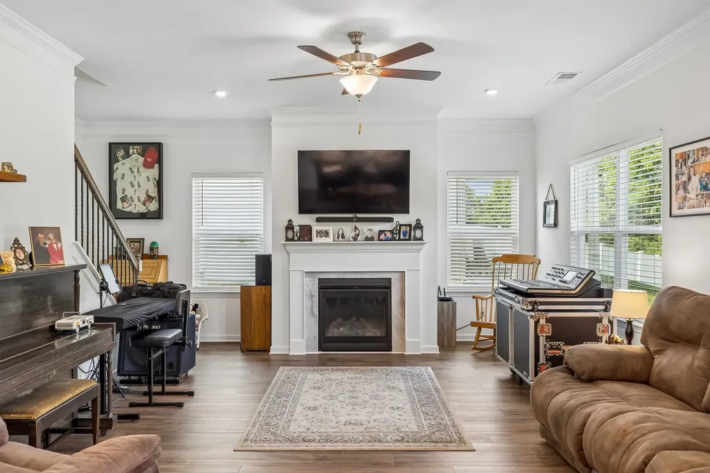 229 Stonewall Drive Columbia TN 38401