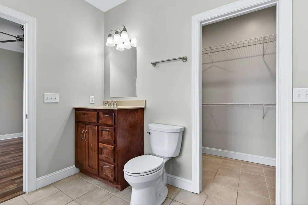 3001 Dunedin Court Old Hickory TN 37138