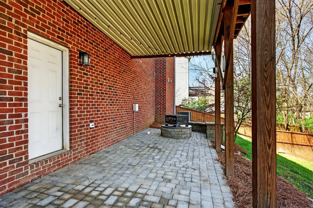 3001 Dunedin Court Old Hickory TN 37138
