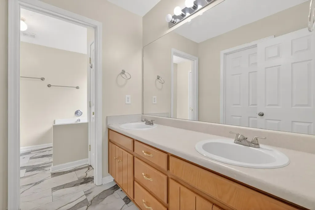 4848 Highlander Cove Antioch TN 37013