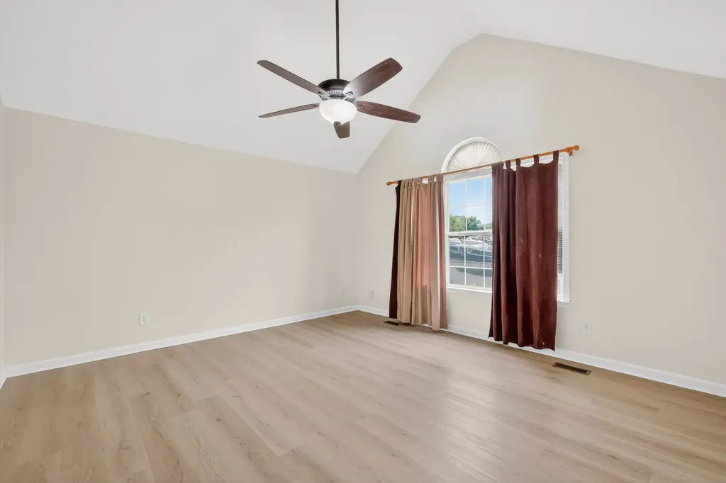 4848 Highlander Cove Antioch TN 37013