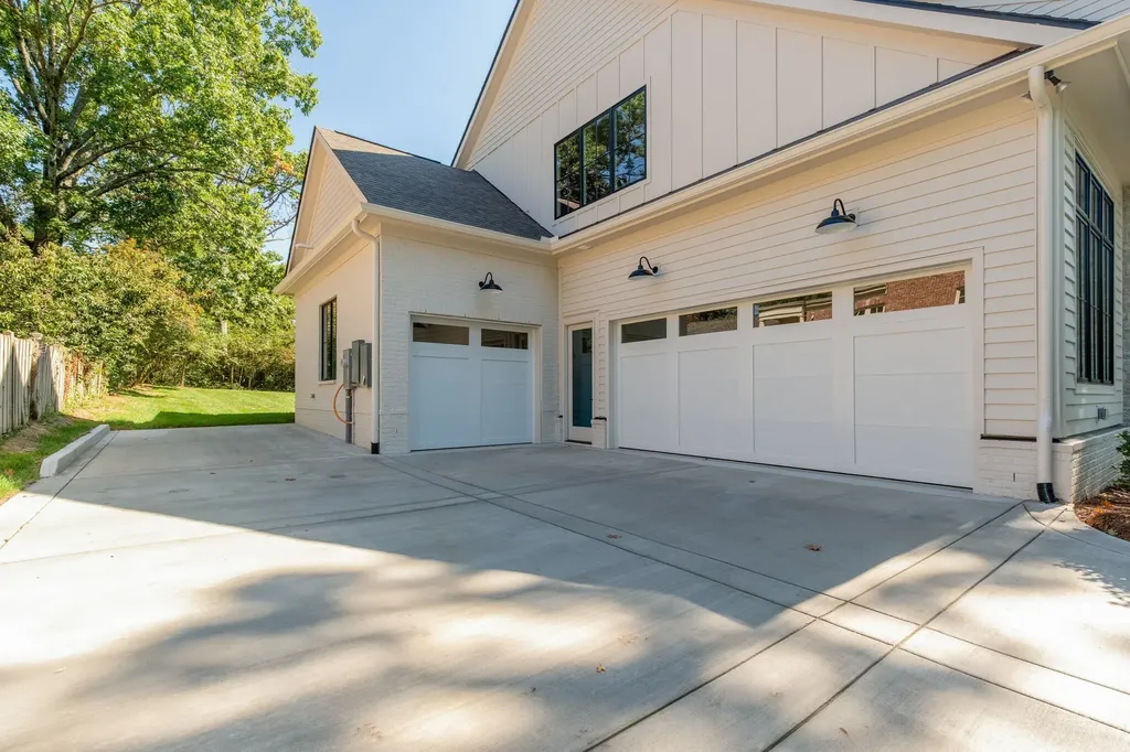 2444 Union Station Drive Thompsons Station TN 37179