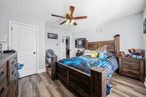 2043 Jackie Lorraine Drive Clarksville TN 37042
