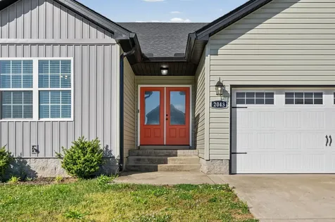 2043 Jackie Lorraine Drive Clarksville TN 37042