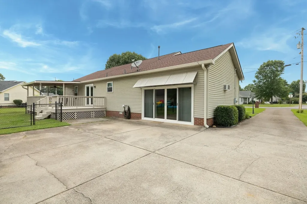 2611 Linden Lane Murfreesboro TN 37128