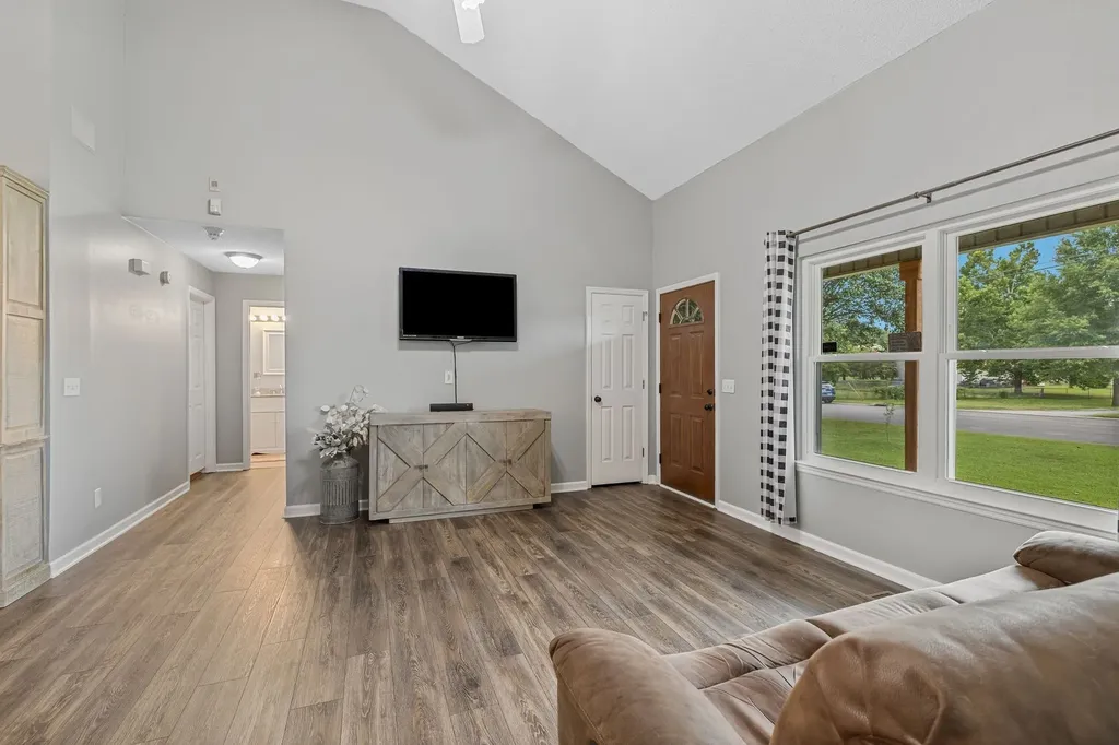 2611 Linden Lane Murfreesboro TN 37128
