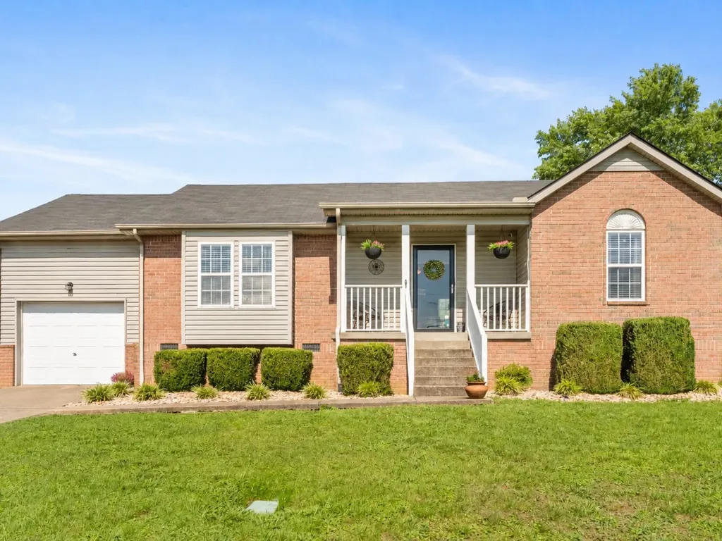 128 Jesse Brown Drive Goodlettsville TN 37072