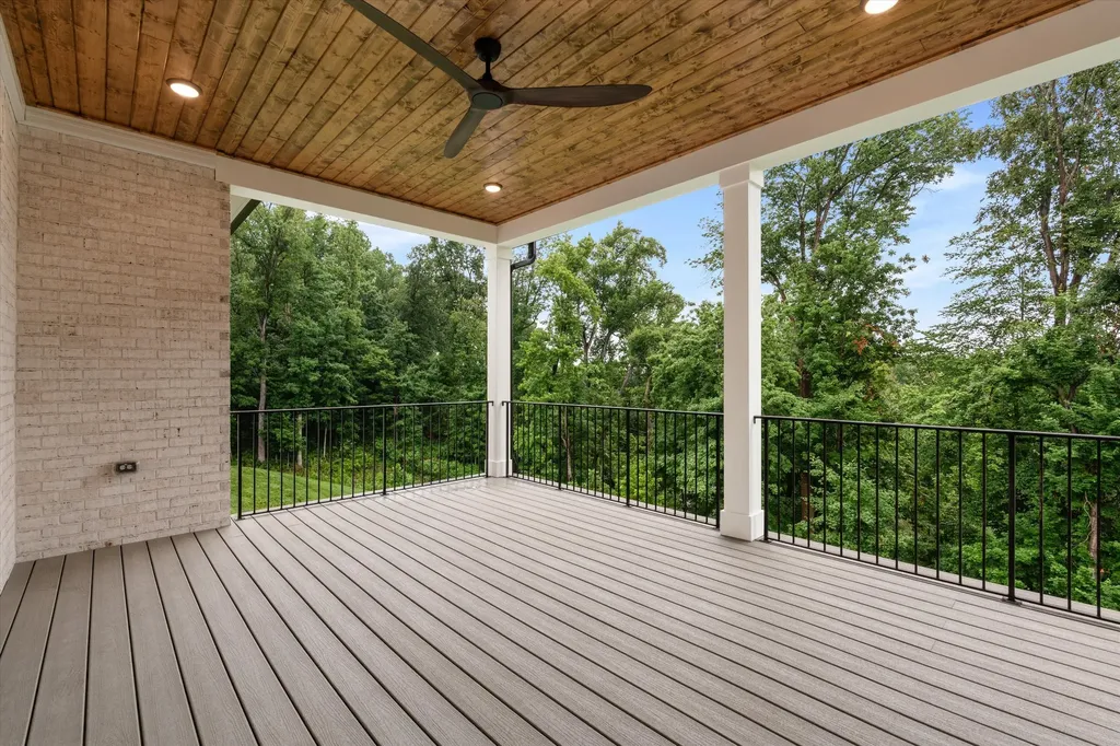342 Raintree Drive Hendersonville TN 37075