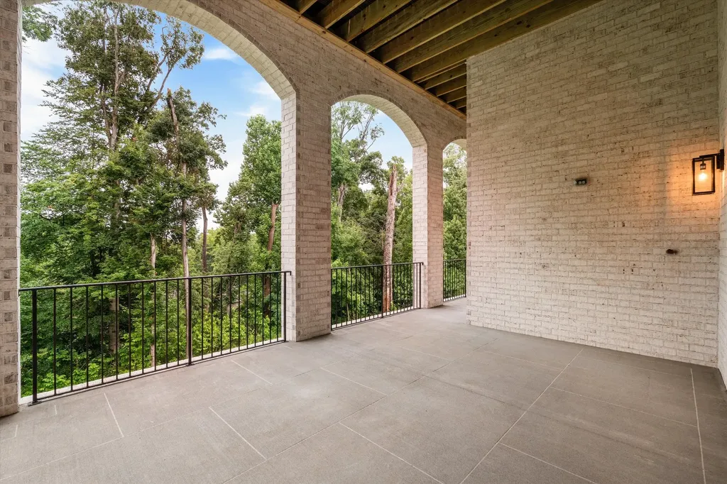 342 Raintree Drive Hendersonville TN 37075
