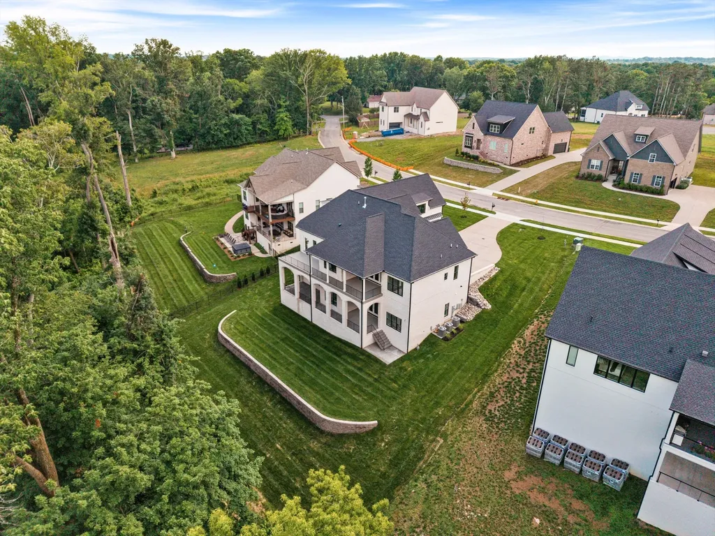 342 Raintree Drive Hendersonville TN 37075