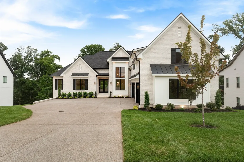 342 Raintree Drive Hendersonville TN 37075